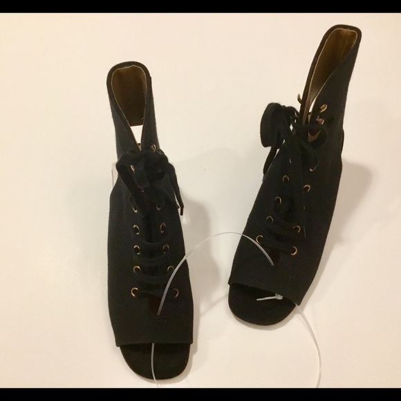 Chloe Black Canvas Gladiator Wedge Sandals. - Picture 3 of 6